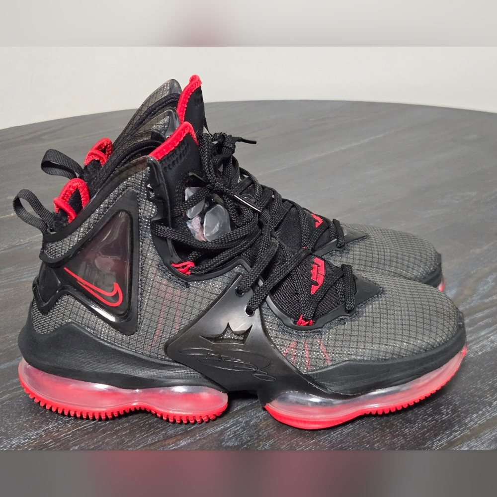 Nike Lebron 19 Black And Red Size 8